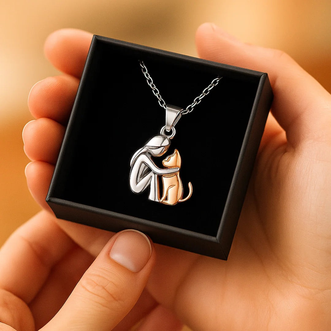 Elivo™ | Collier pendentif Étreinte