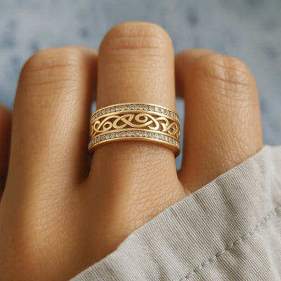 Maria™ | Bague ajourée en or clair